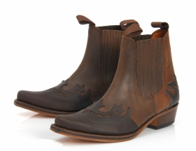 Two-tone leather boots